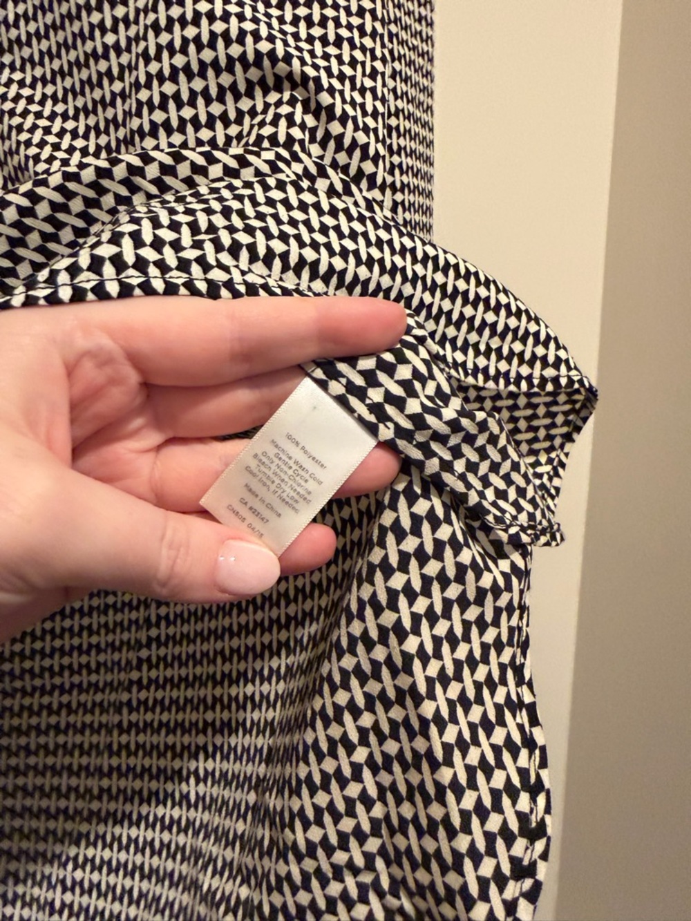 Talbots Women’s Blouse - Picture 3 of 6